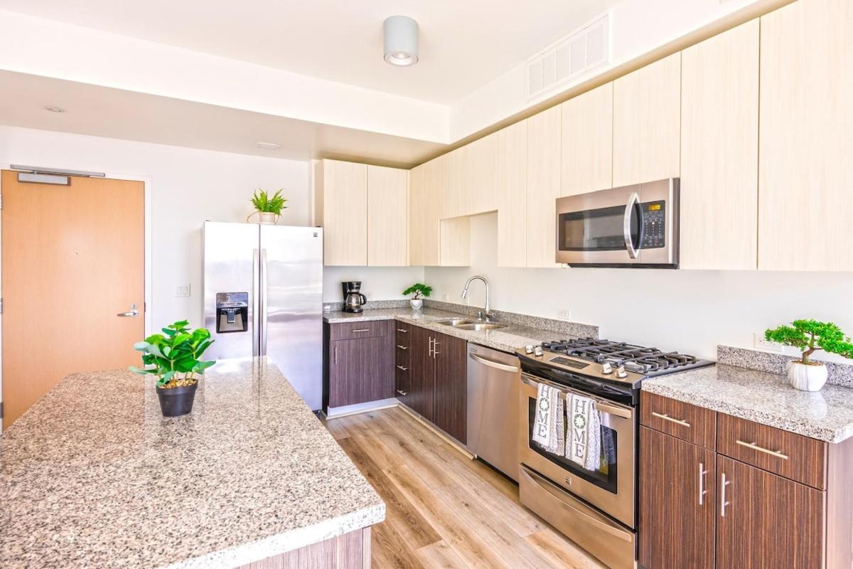 Fabulous And Hollywood Views For 4 Apartamento *