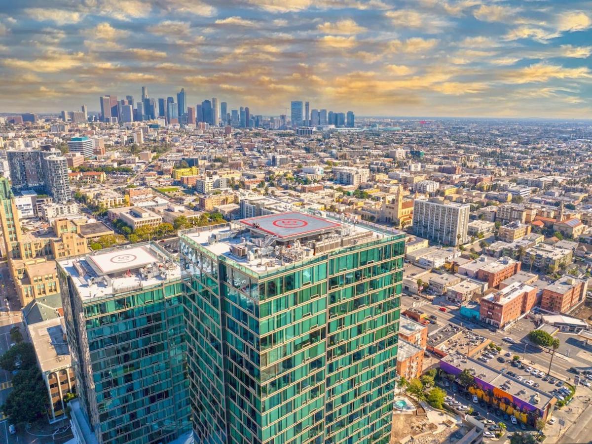 Apartamento Fabulous And Hollywood Views For 4